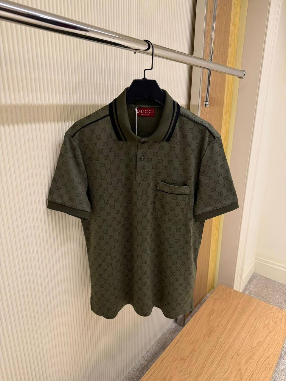Gucci Logo Printed T shirt